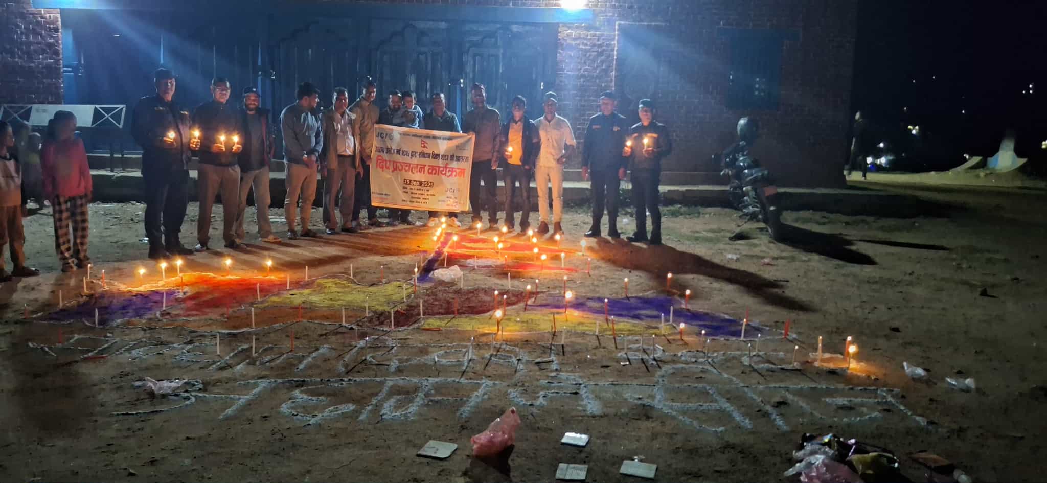 संविधान दिवसको अवसरमा अछाम जेसीज द्धारा दिप प्रज्वलन ।